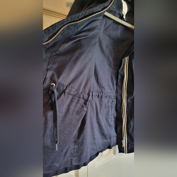 Nautica Navy Jacket with Tab Cuffs and Button Pockets, Size Medium - Picture 5 of 7